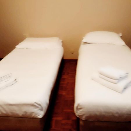 Appartamento Basic Zona Lago レッコ エクステリア 写真